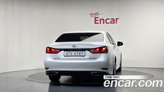 Lexus GS 2013 — photo 4