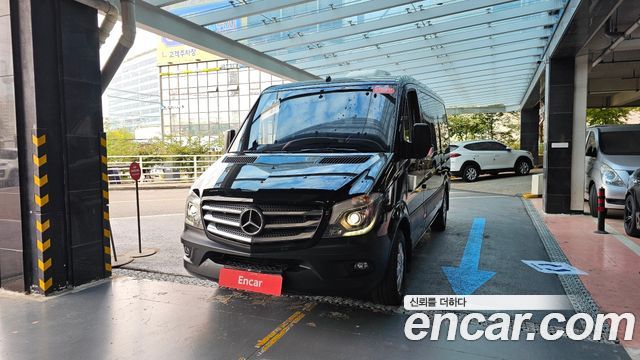 Mercedes-Benz Sprinter 2017 — photo 1