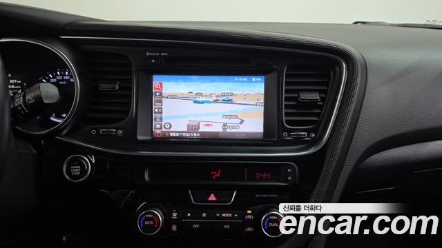 Kia K5 2014 — photo 13
