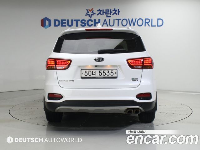 Kia Sorento 2018 — photo 4