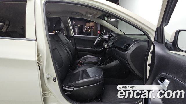Kia morning 2014 — photo 17