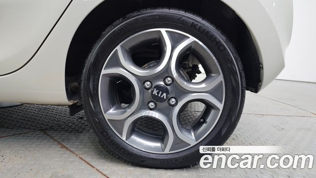 Kia morning 2014 — photo 7