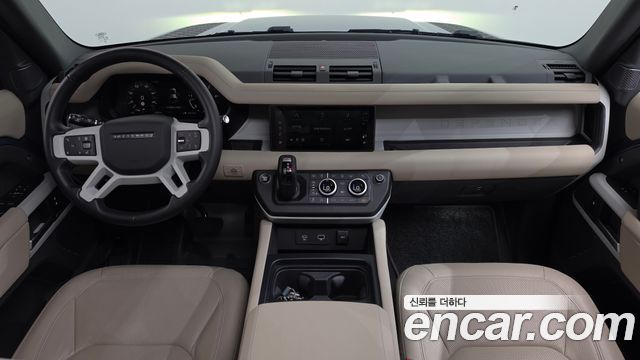 Land Rover Defender 2024 — photo 10