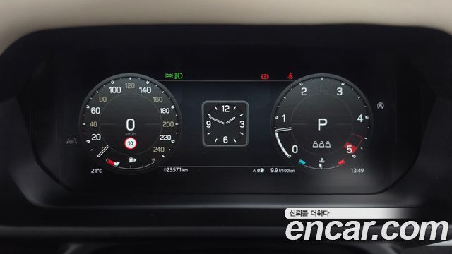 Land Rover Defender 2024 — photo 11