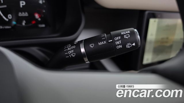 Land Rover Defender 2024 — photo 29