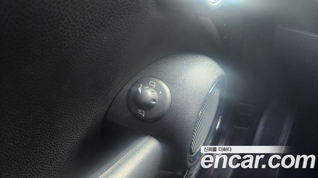 Mini Cooper 2013 — photo 18