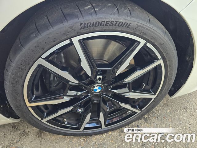 BMW 8-Series 2026 — photo 20