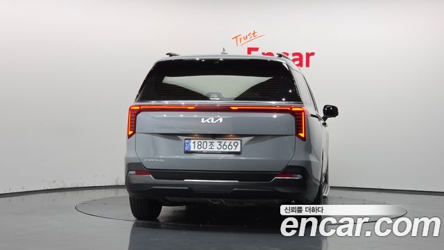 Kia Canival 2024 — photo 4