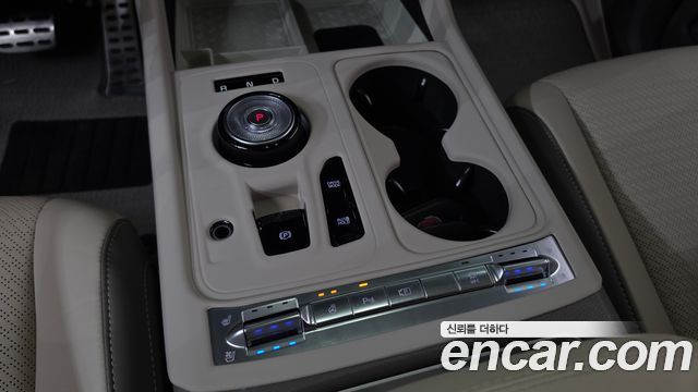 Kia Canival 2024 — photo 12