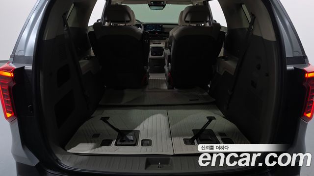 Kia Canival 2024 — photo 25