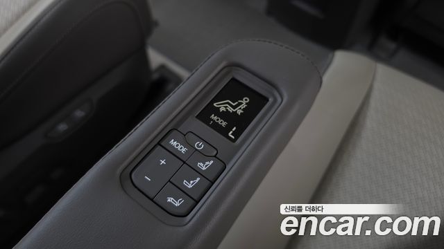 Kia Canival 2024 — photo 30