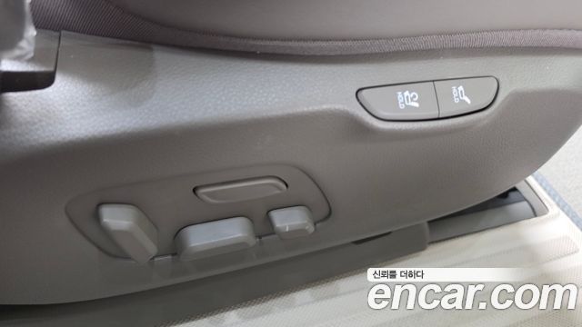Kia Canival 2024 — photo 34