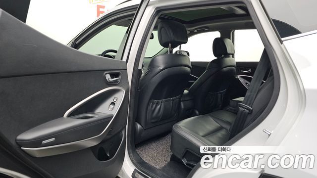 Hyundai Santafe 2013 — photo 11