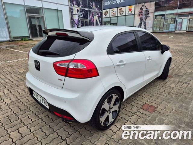 Kia pride 2014 — photo 4