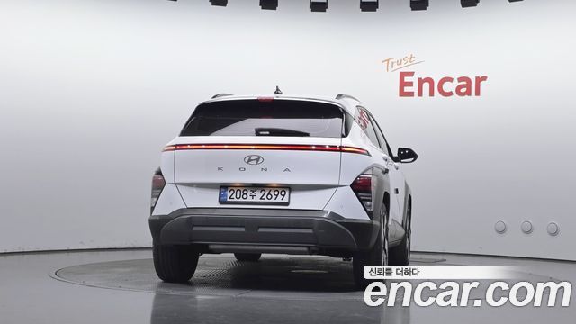 Hyundai Kona 2023 — photo 4