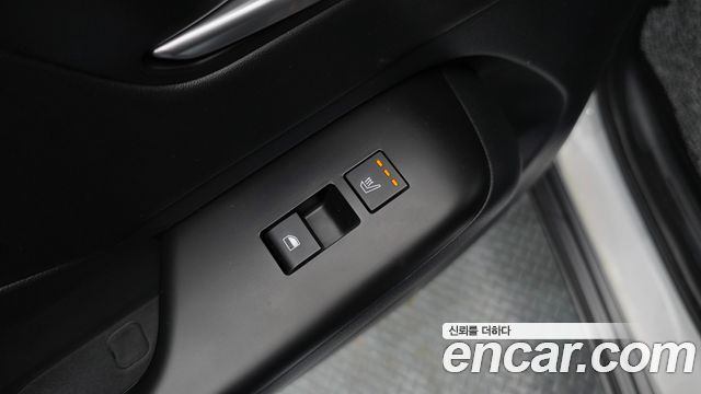 Hyundai Kona 2023 — photo 13