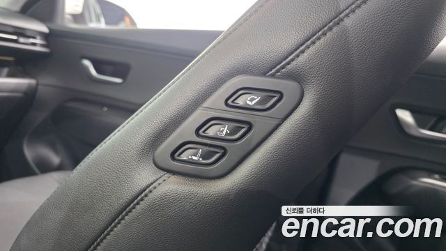 Hyundai Kona 2023 — photo 19