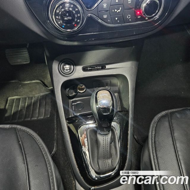Renault Korea QM3 2014 — photo 6