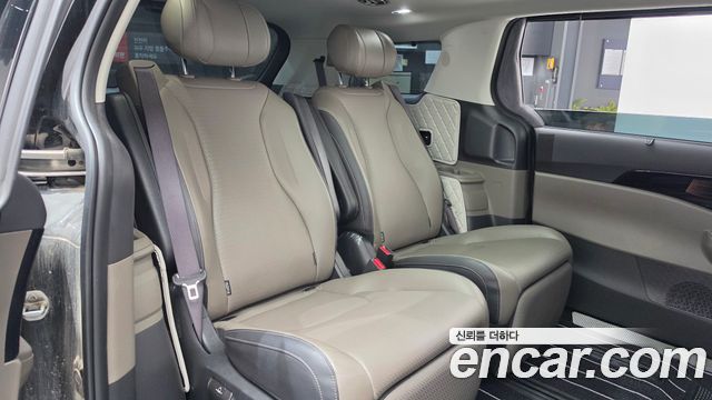 Kia Canival 2025 — photo 17