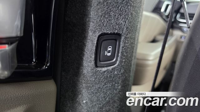 Kia Canival 2025 — photo 24