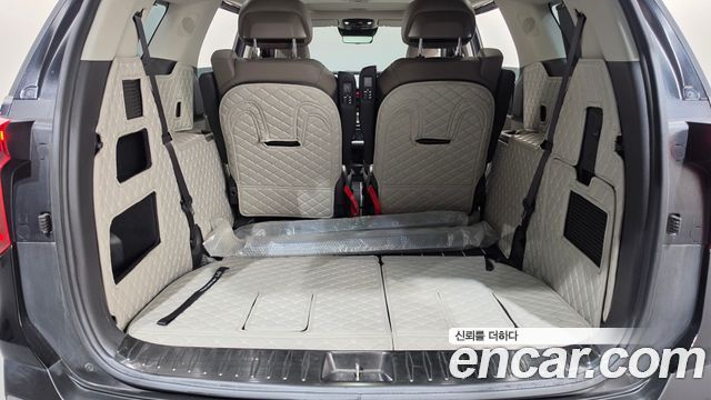 Kia Canival 2025 — photo 25