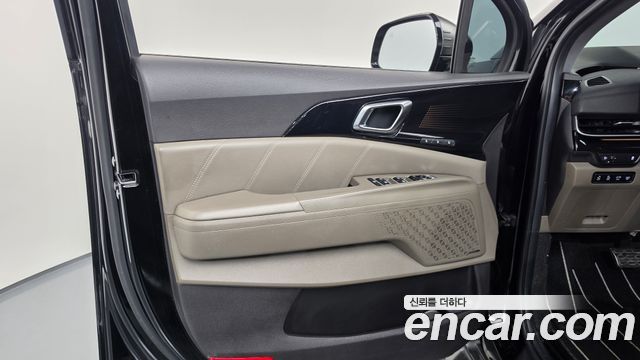 Kia Canival 2025 — photo 15