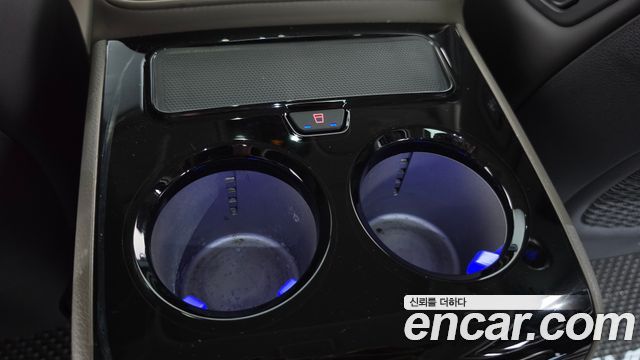 Kia Canival 2025 — photo 35