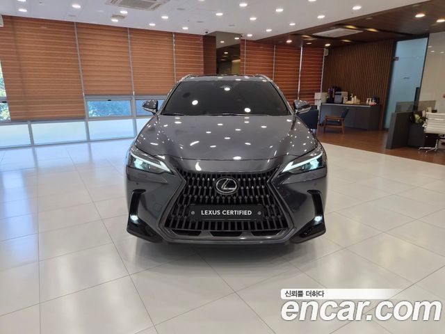 Lexus NX 2026 — photo 3