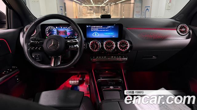 Mercedes-Benz GLA-Class 2024 — photo 7