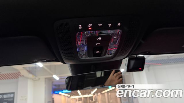 Mercedes-Benz GLA-Class 2024 — photo 19