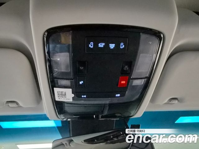 Hyundai Staria 2023 — photo 13