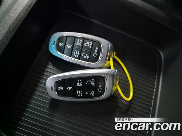 Hyundai Staria 2023 — photo 15
