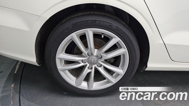 Audi A3 2014 — photo 5