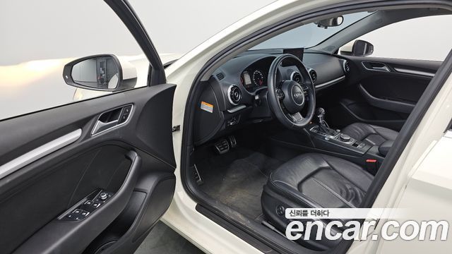Audi A3 2014 — photo 12