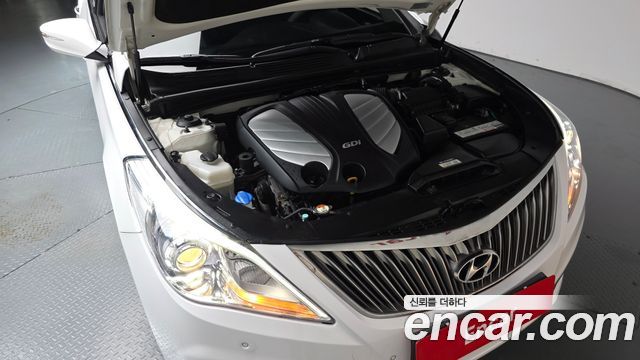 Hyundai Grandeur 2016 — photo 6