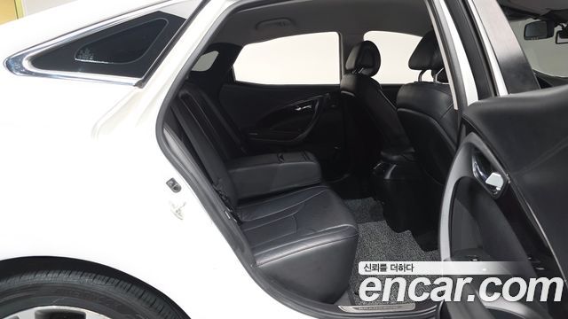Hyundai Grandeur 2016 — photo 12