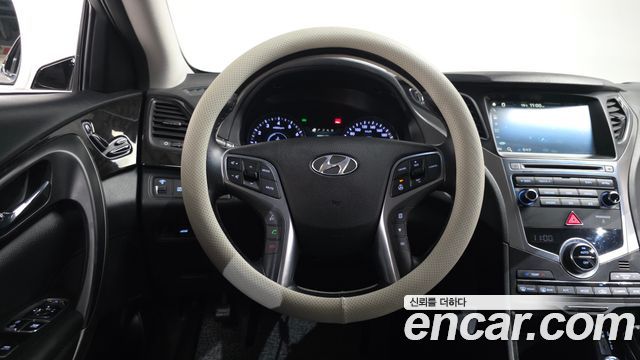 Hyundai Grandeur 2016 — photo 13