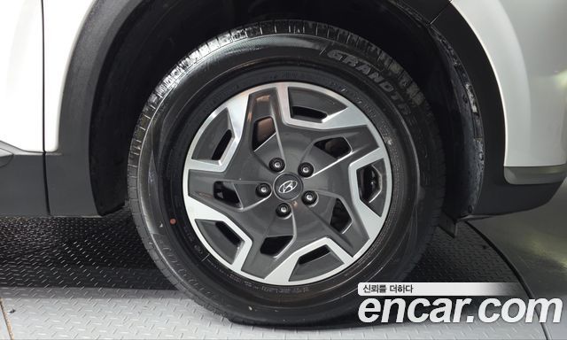 Hyundai Santafe 2023 — photo 7