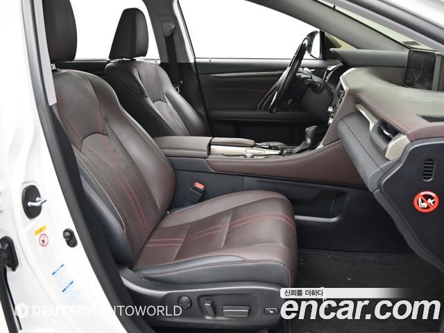 Lexus RX 2017 — photo 10