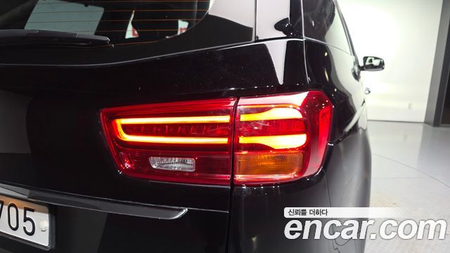 Kia Canival 2019 — photo 9