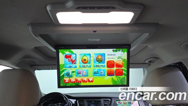 Kia Canival 2019 — photo 30