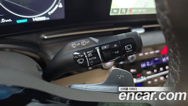 Kia Canival 2023 — photo 30