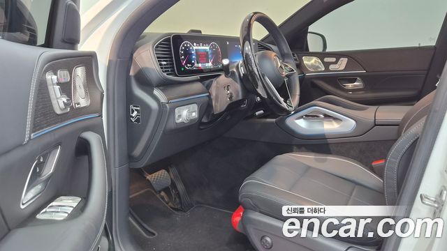 Mercedes-Benz GLE-Class 2026 — photo 10