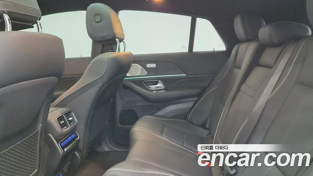 Mercedes-Benz GLE-Class 2026 — photo 12