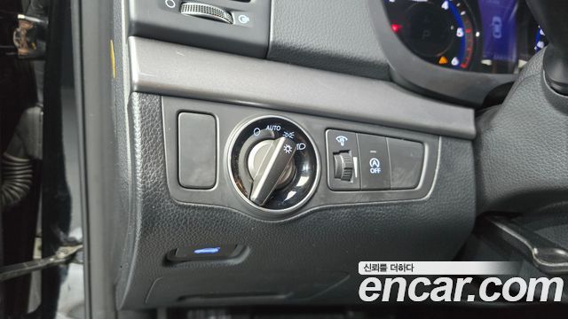 Hyundai i40 2016 — photo 22