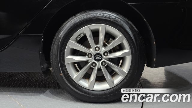 Hyundai i40 2016 — photo 7