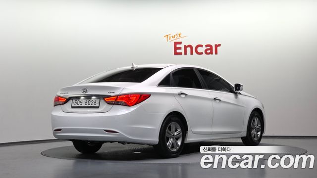 Hyundai Sonata 2013 — photo 2