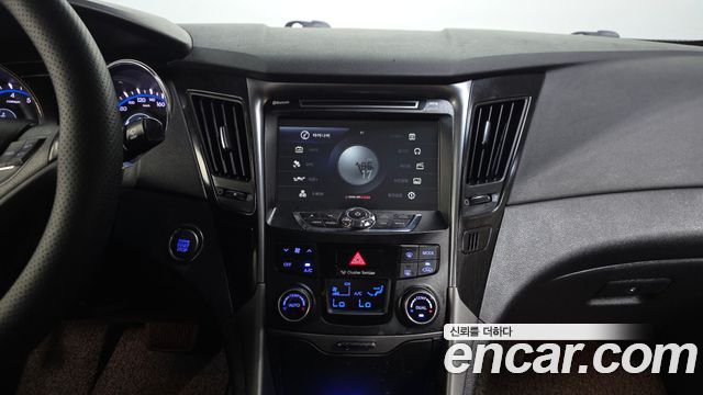 Hyundai Sonata 2013 — photo 20