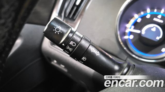 Hyundai Sonata 2013 — photo 23