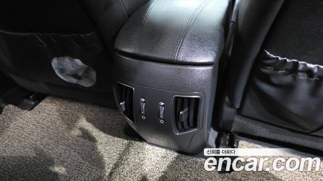Hyundai Sonata 2013 — photo 25